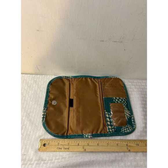 Kavu wallet green pineapples 8x4" (minor fading) - Picture 3 of 5